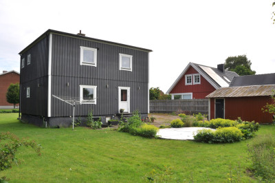 Trädgårdssida Ränneslövsvägen 20