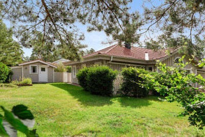 Trädgårdssida Skogsslingan 1