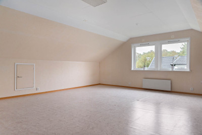 Rum/sovrum/arb.rum Lingonstigen 18