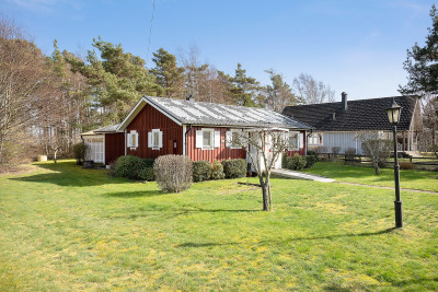 Framsida Björnbärsvägen 39