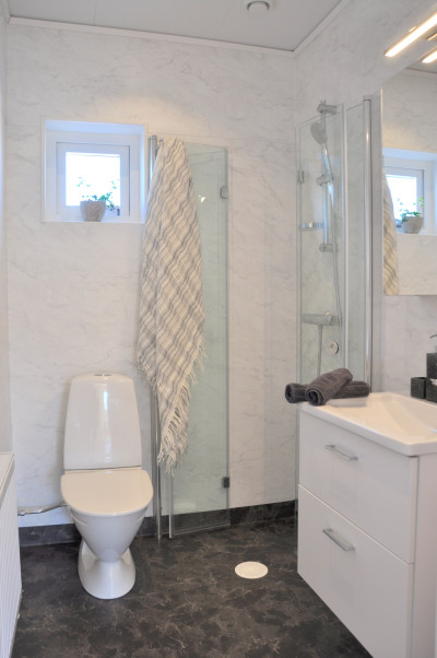 Badrum Hibiskusvägen 5