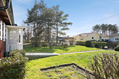 Framsida Björnbärsvägen 39