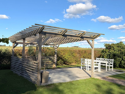 Gjuten uteplats Vallberga 146