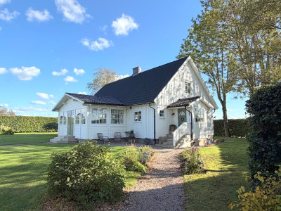 Framsida Vallberga 146