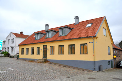 Exteriör UTHYRES - Hästtorget 1