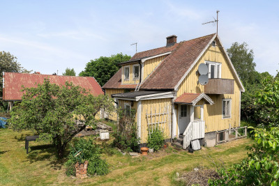 Trädgårdssida Strandvägen 3