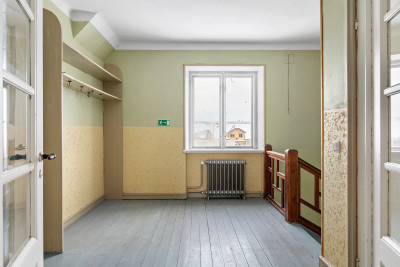 Trapphus väster Kövlingevägen 3B