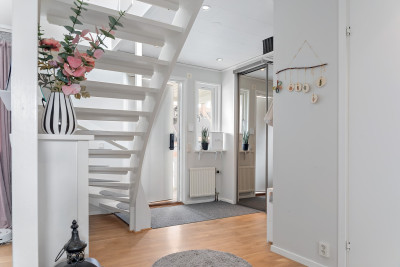 Entré Elsa Birgers väg 24