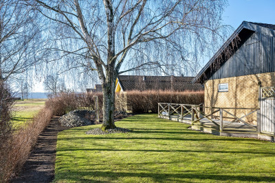 Trädgårdssida Sågvägen 1