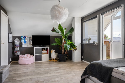  Kastgränd 8
