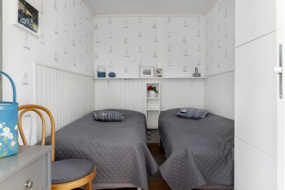  Pilfinksvägen 8