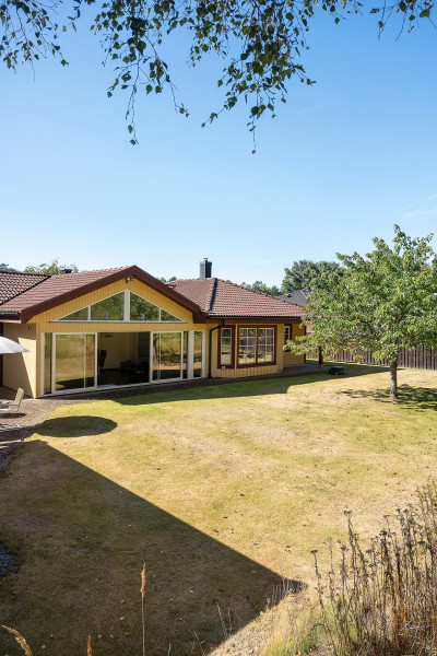 Exteriört Tillflyktsvägen 9