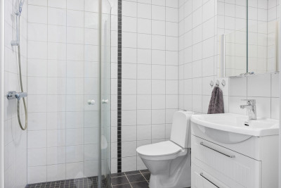 Badrum på nedervåningen Lantmannagatan 8C