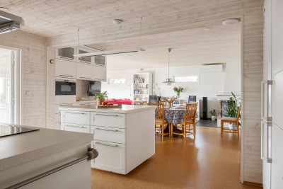  Strandridarevägen 82