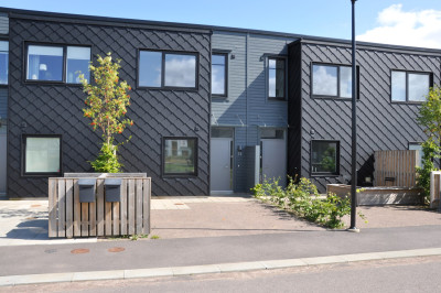 Framsida Tors väg 1B