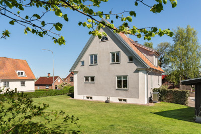 Trädgårdssida Danska vägen 17