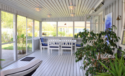 Inglasat uterum Rågångsvägen 23