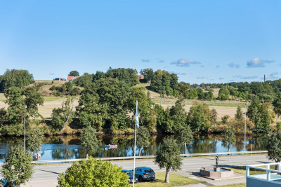 Utsikt från balkong Gamlebygatan 2A