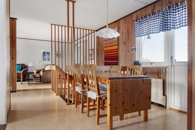 Matplats Delfingränd 6