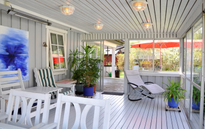 Inglasat uterum Rågångsvägen 23