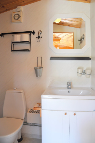 Gäststuga wc/dusch Rågångsvägen 23