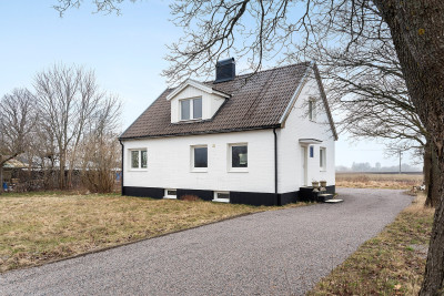 Infart Våxtorpsvägen 33