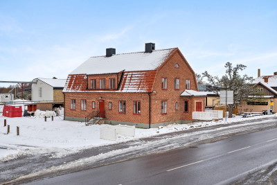 Framsida Kövlingevägen 3B