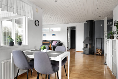 Matplats Lodjursvägen 10