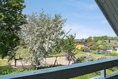 Vy från balkong Forellgränd 15