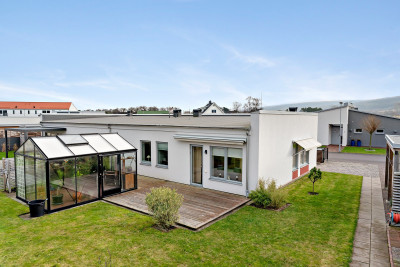 Trädgårdssida Hans Gravares väg 3A