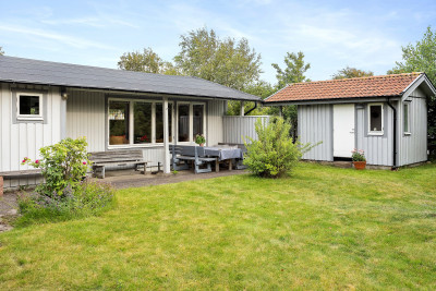 Trädgårdssida Birgittavägen 4B