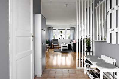 Entré Lodjursvägen 10