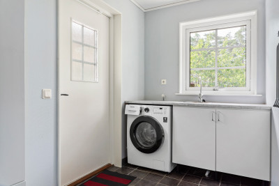 Groventré/Tvättstuga Skogsslingan 1