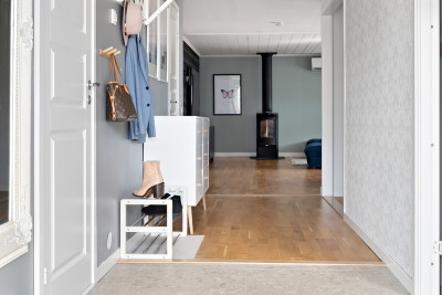 Hall Plöjarevägen 5