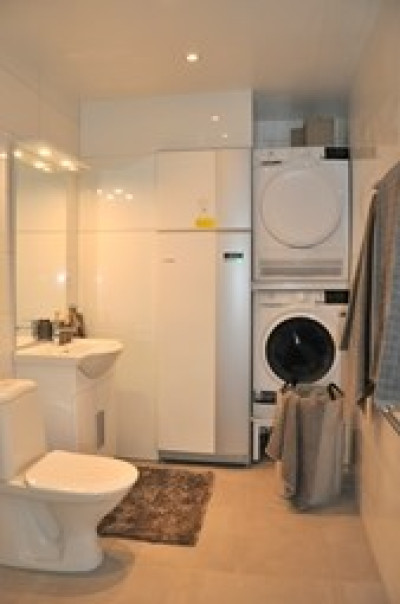 Badrum BV Tors väg 1A