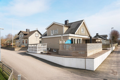 Framsida Flädervägen 2